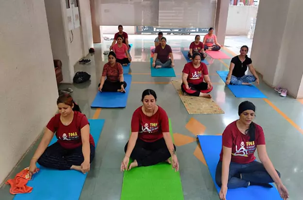 Sangeeta’s PowerYoga – Yoga for Weight Loss and Fitness Images